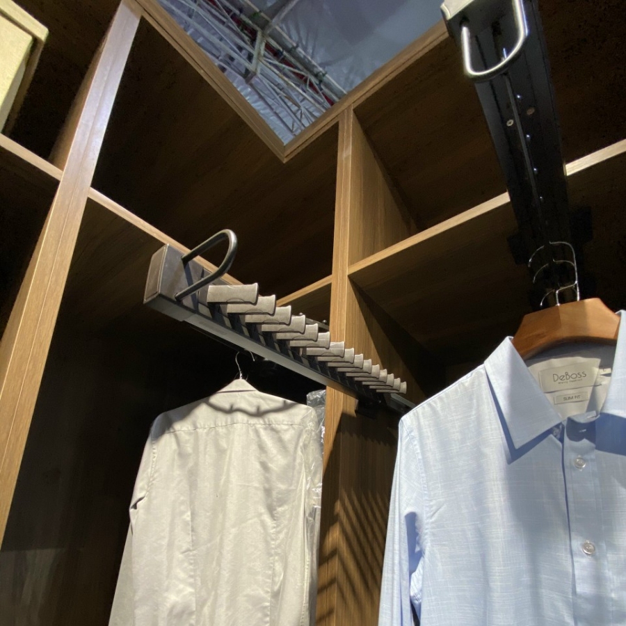 Mắc Quần Áo 8 Nốt Ray Bi Ray Giảm Chấn EVA300B