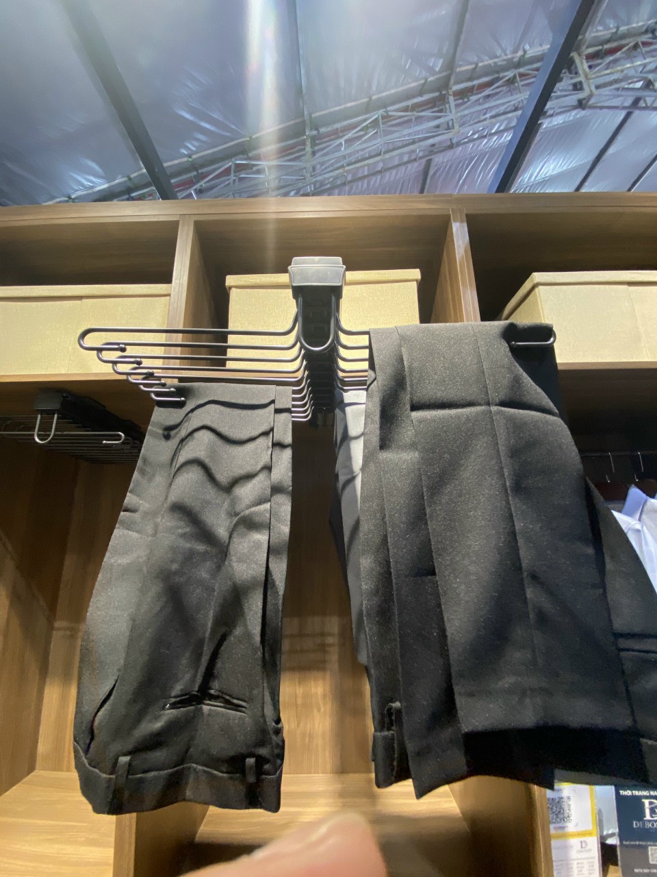 Móc Treo Quần Âu Ray Giảm Chấn EUA7110B